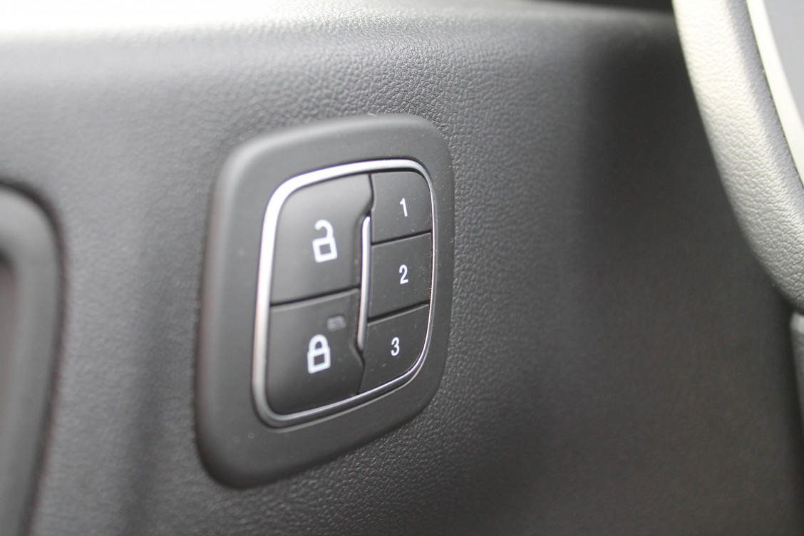 Acheter Ford Kuga Kuga 2.5 Duratec 190 ch FHEV I-AWD e-CVT Vignale 5p occasion dans les concessions du Groupe Faurie