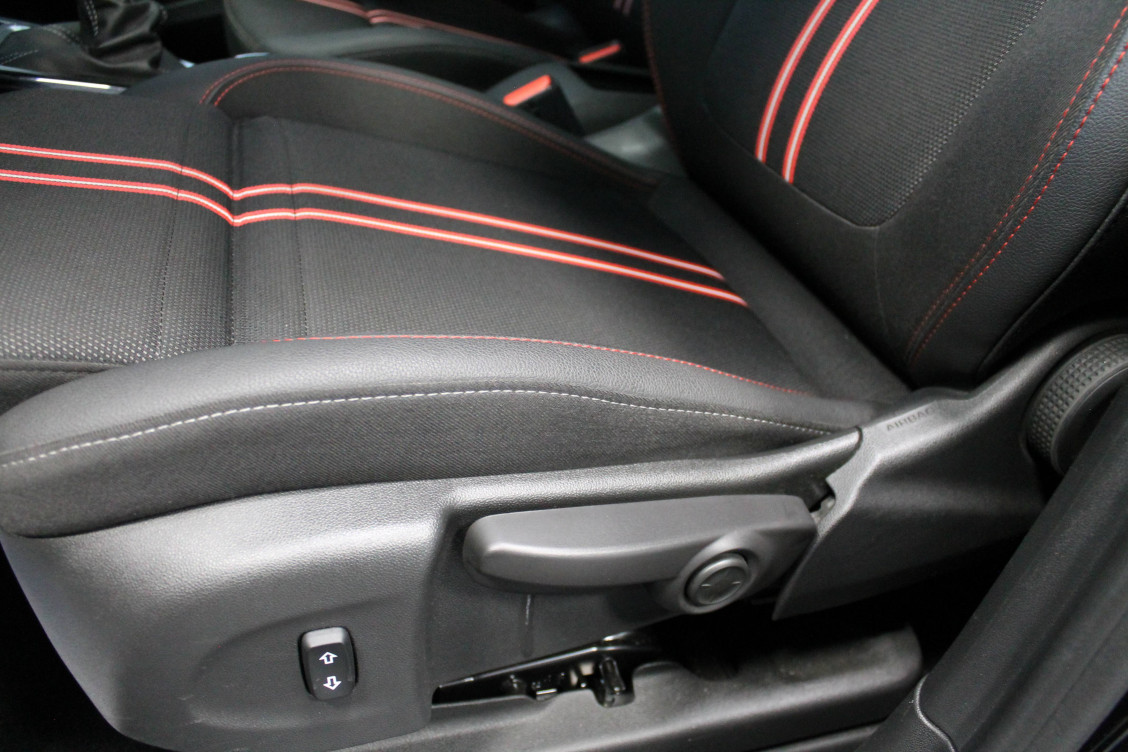 Acheter Opel Crossland Crossland 1.5 D 110 ch BVM6 GS 5p occasion dans les concessions du Groupe Faurie