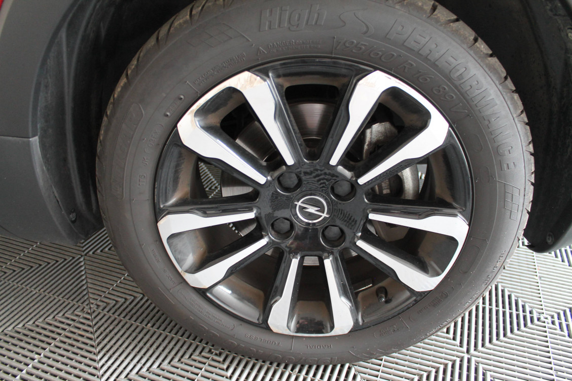 Acheter Opel Crossland Crossland 1.5 D 120 ch BVA6 Elegance Business 5p occasion dans les concessions du Groupe Faurie