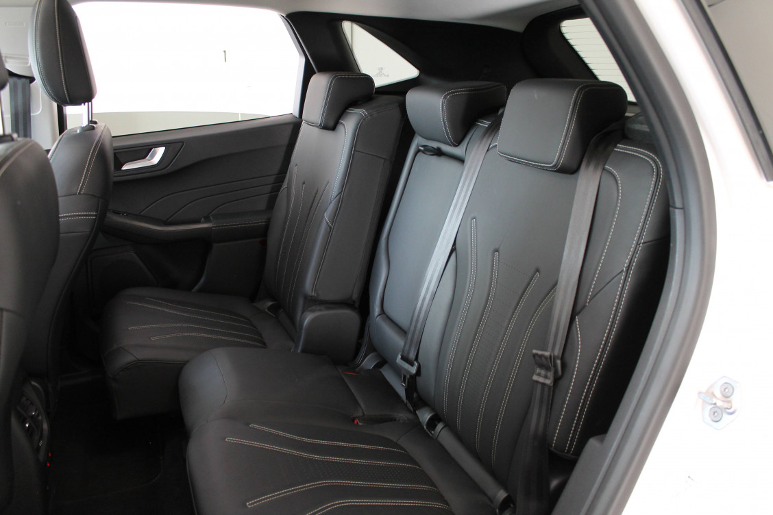 Acheter Ford Kuga Kuga 2.5 Duratec 190 ch FHEV I-AWD e-CVT Vignale 5p occasion dans les concessions du Groupe Faurie