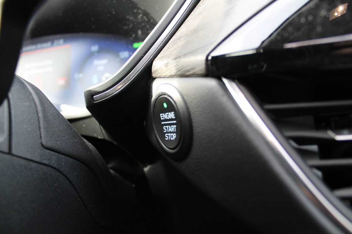 Acheter Ford Kuga Kuga 2.5 Duratec 190 ch FHEV I-AWD e-CVT Vignale 5p occasion dans les concessions du Groupe Faurie