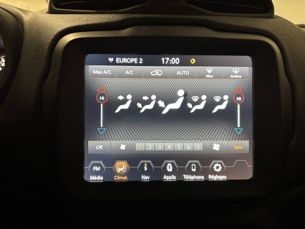 Acheter Jeep Renegade Renegade 1.0 GSE T3 120 ch BVM6 Limited 5p occasion dans les concessions du Groupe Faurie