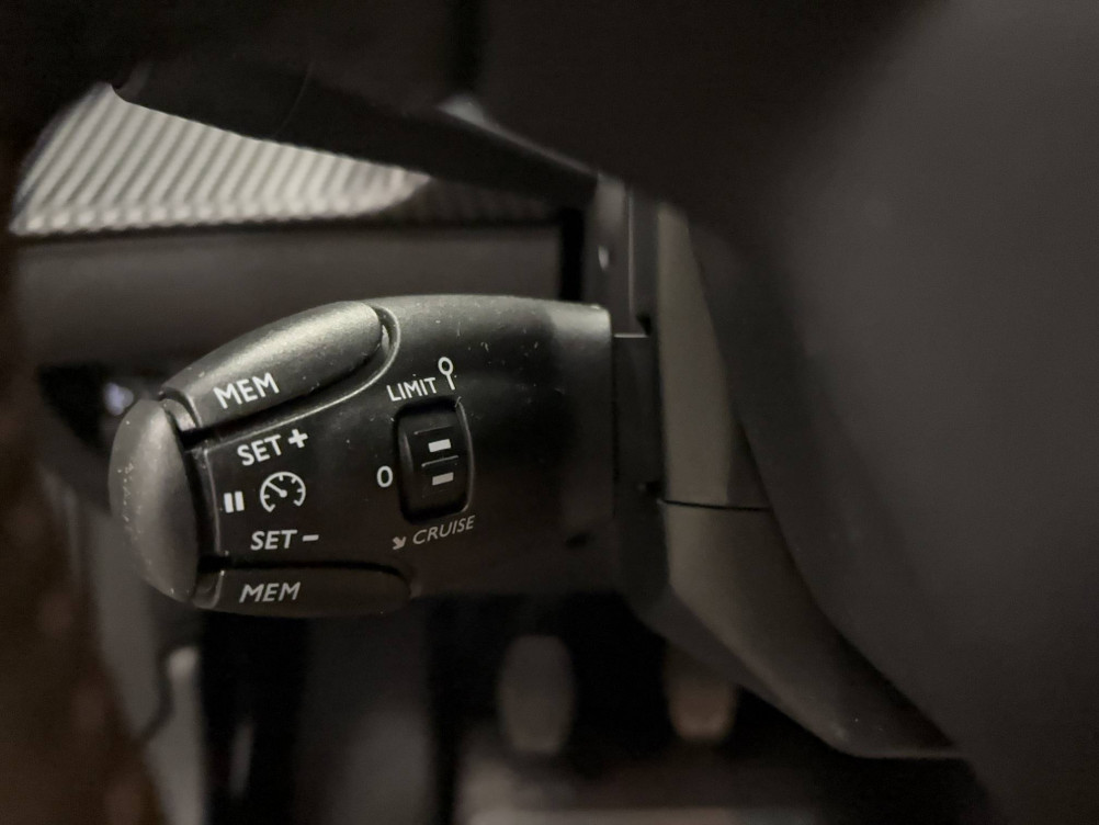 Acheter Peugeot 208 208 PureTech 100 S&S BVM6 Allure 5p occasion dans les concessions du Groupe Faurie