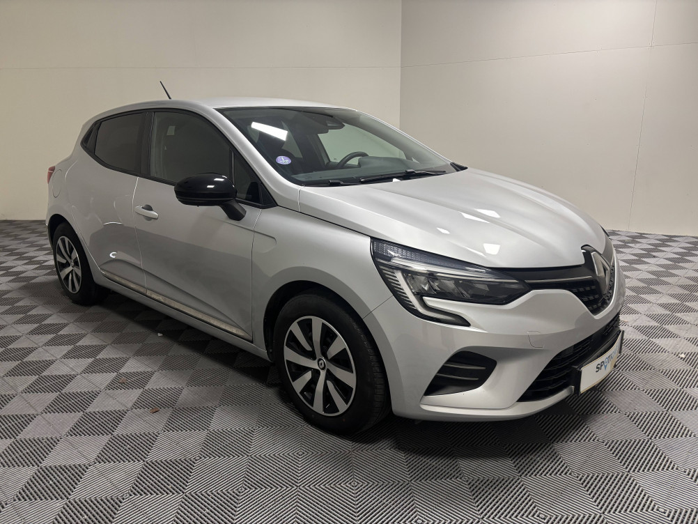 Acheter Renault Clio 5 Clio E-Tech full hybrid 145 Evolution 5p occasion dans les concessions du Groupe Faurie