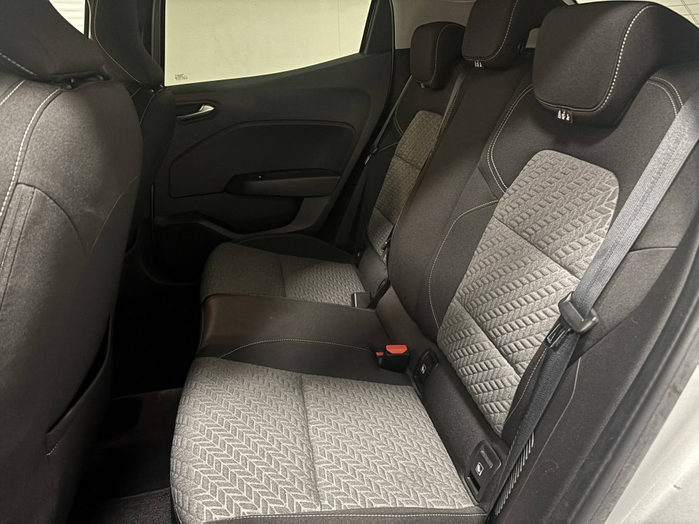 Acheter Renault Clio 5 Clio E-Tech full hybrid 145 Evolution 5p occasion dans les concessions du Groupe Faurie