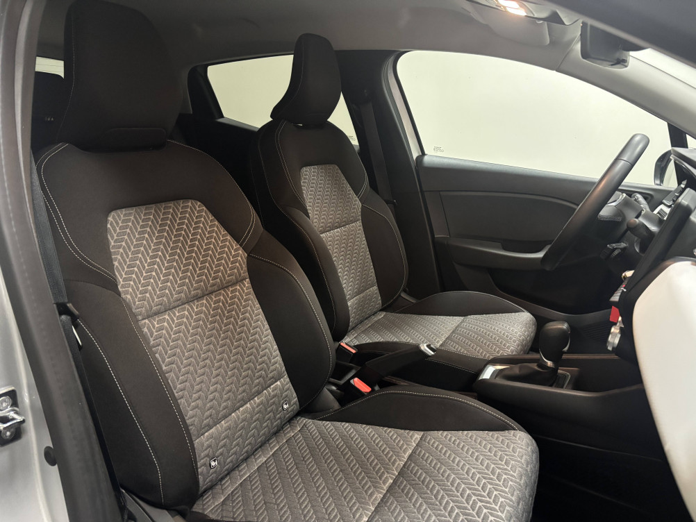 Acheter Renault Clio 5 Clio E-Tech full hybrid 145 Evolution 5p occasion dans les concessions du Groupe Faurie