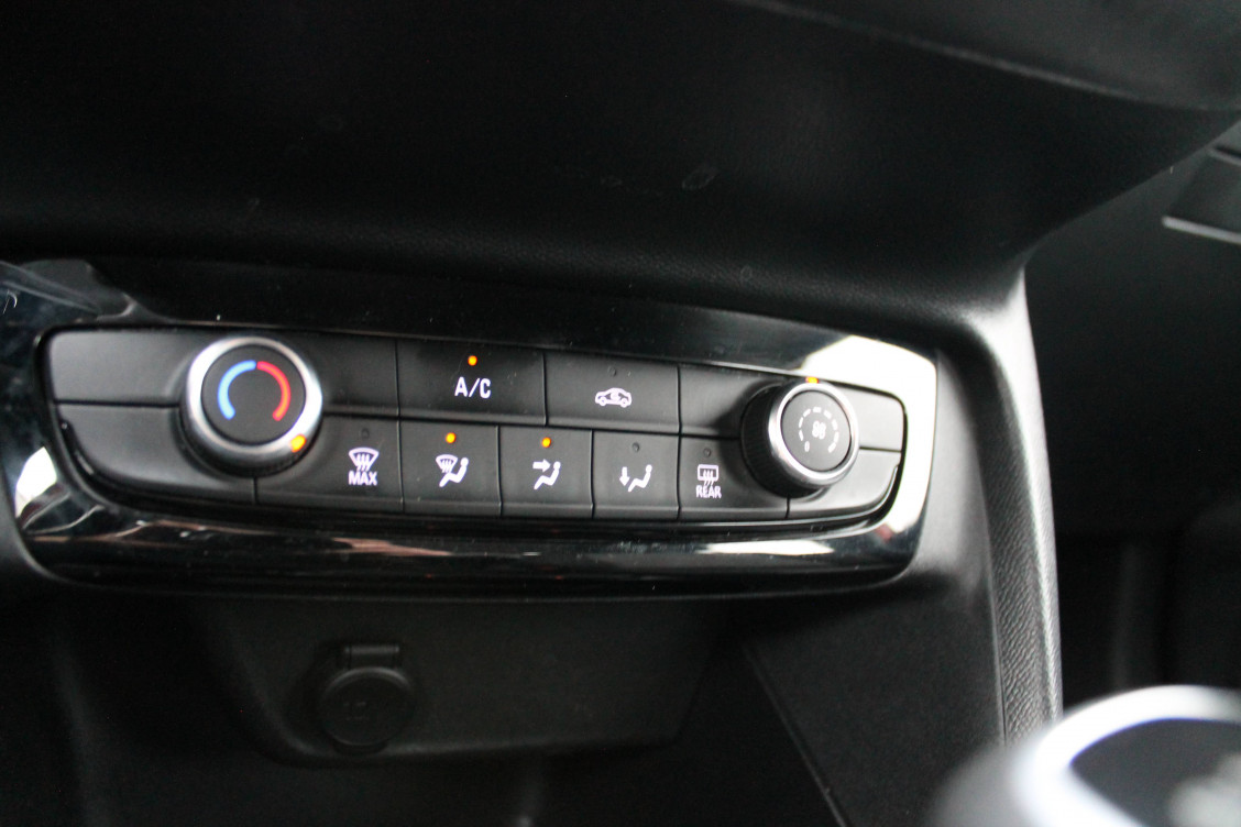 Acheter Opel Corsa Corsa 1.5 Diesel 100 ch BVM6 Edition 5p occasion dans les concessions du Groupe Faurie