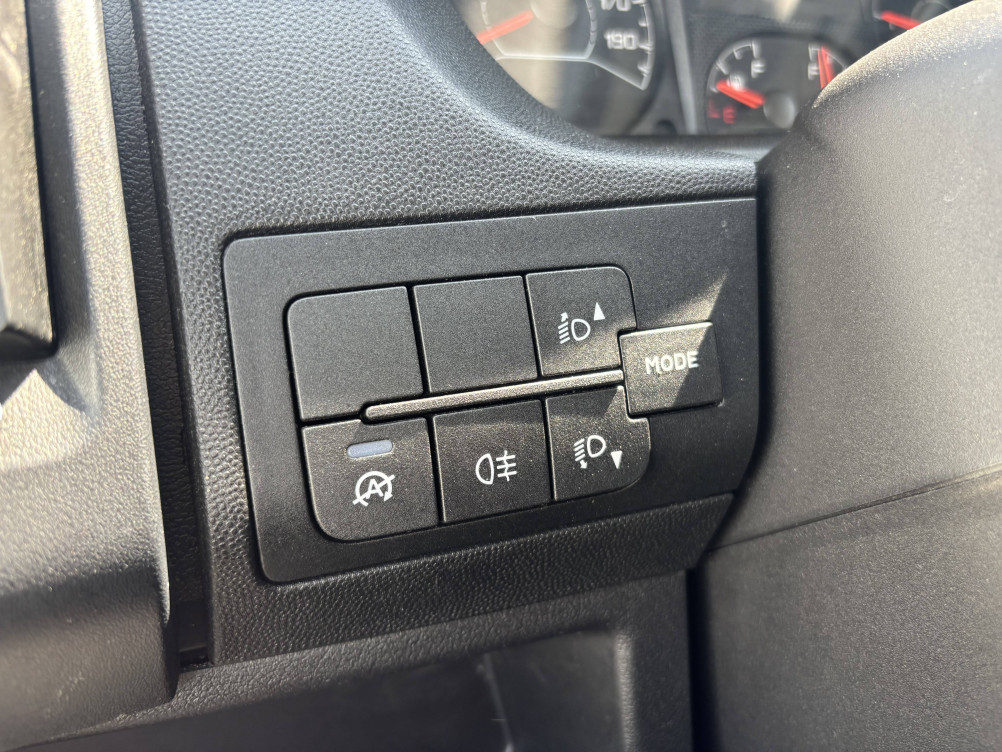 Acheter Opel Movano MOVANO FGN 3.3T L3H2 140 BLUE HDI S&S  4p occasion dans les concessions du Groupe Faurie