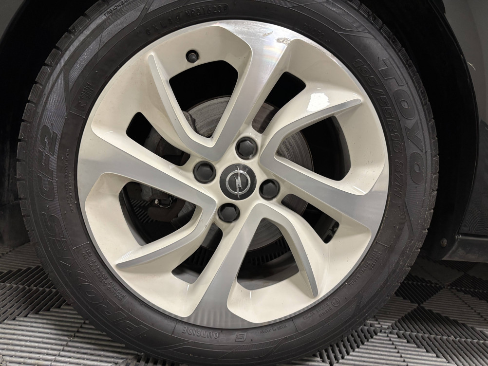 Acheter Opel Adam Adam 1.4 Twinport 87 ch S/S Unlimited 3p occasion dans les concessions du Groupe Faurie