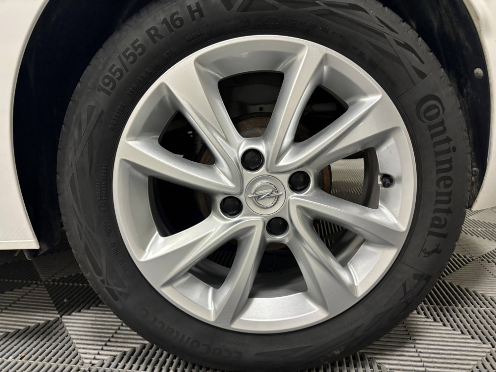 Acheter Opel Corsa Corsa 1.2 75 ch BVM5 Elegance Business 5p occasion dans les concessions du Groupe Faurie