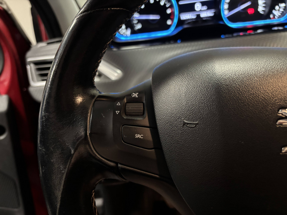 Acheter Peugeot 2008 2008 1.6 BlueHDi 100ch BVM5 Allure 5p occasion dans les concessions du Groupe Faurie