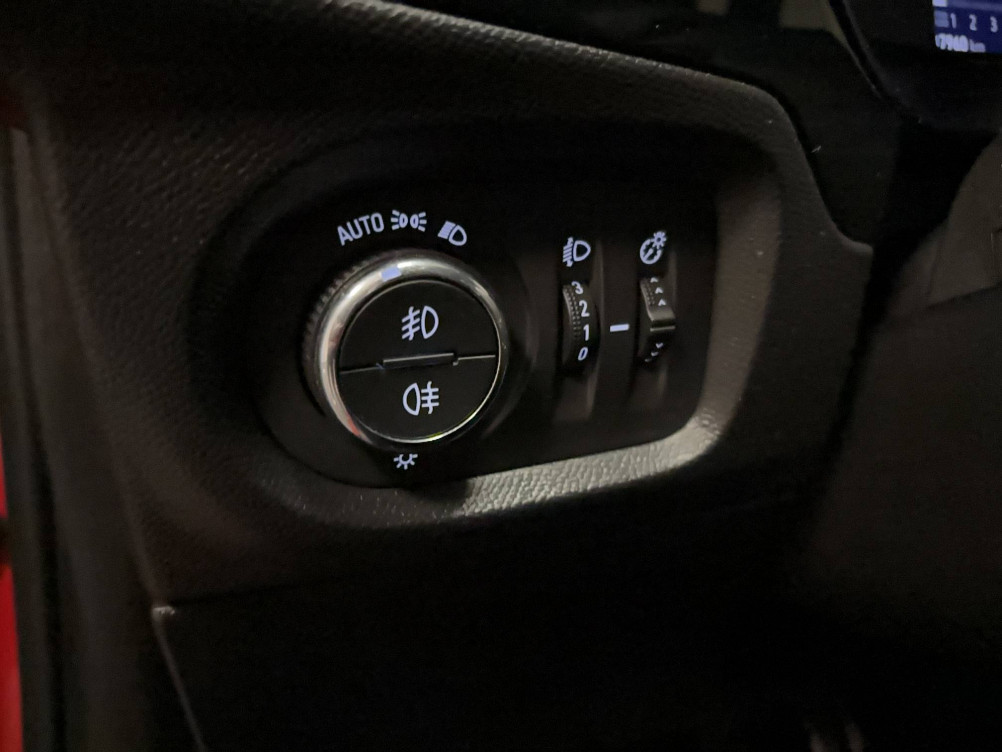 Acheter Opel Corsa Corsa 1.2 Turbo 130 ch BVA8 40eme Anniversaire 5p occasion dans les concessions du Groupe Faurie