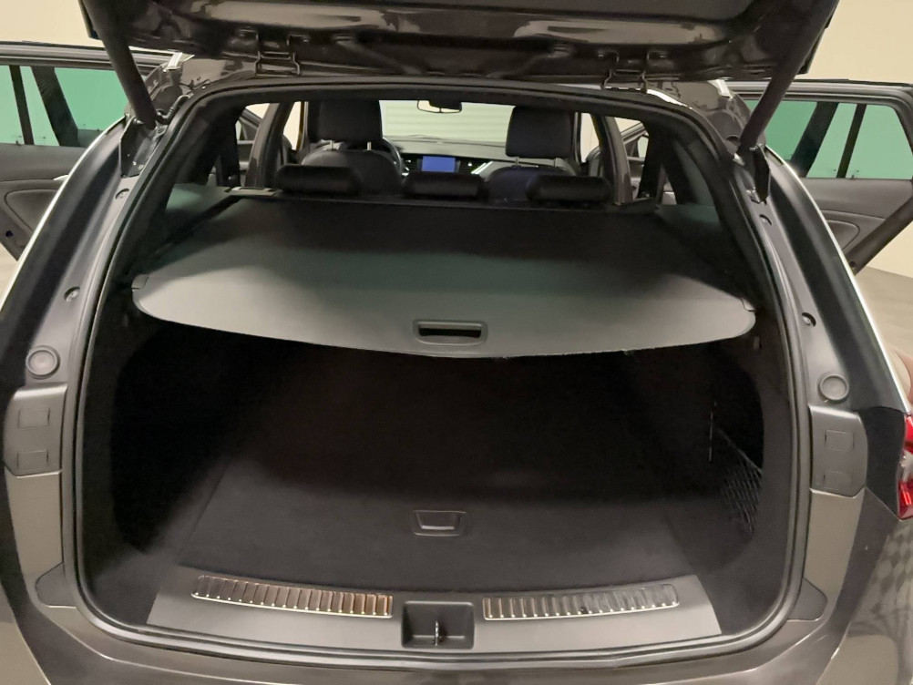 Acheter Opel Insignia Insignia Sports Tourer 2.0 Diesel 174 ch BVA8 Ultimate 5p occasion dans les concessions du Groupe Faurie