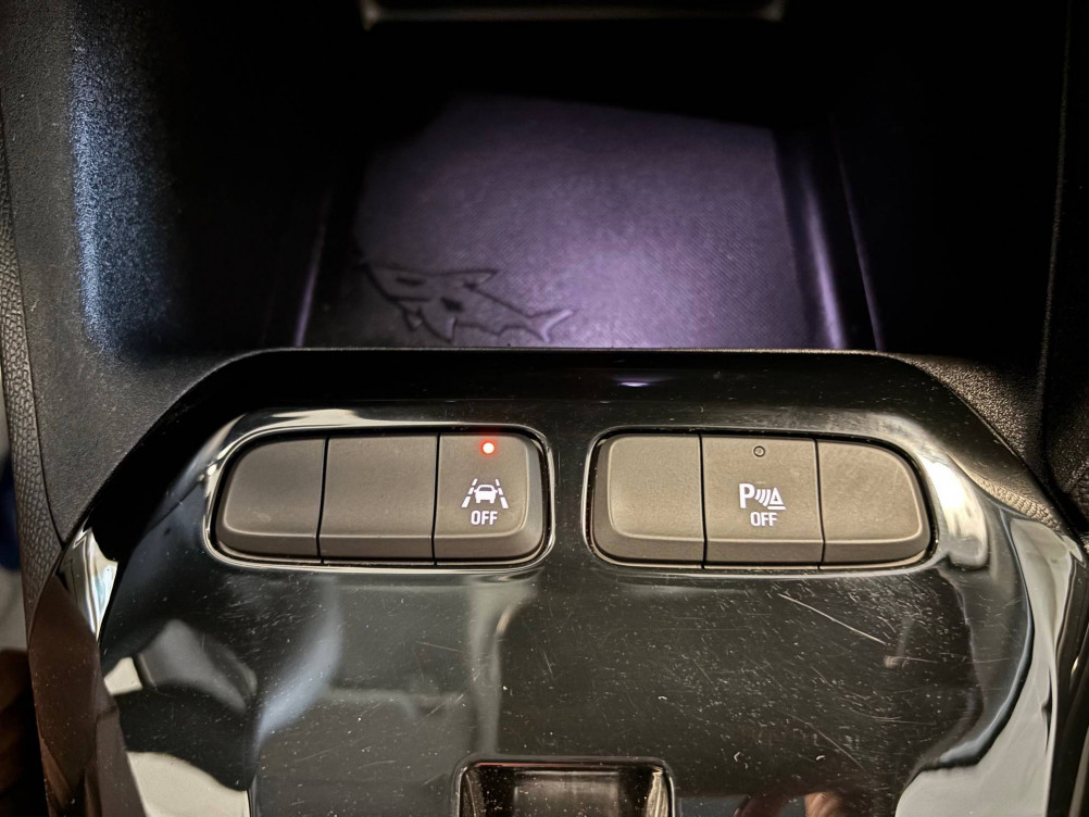 Acheter Opel Corsa E Corsa Electrique 136 ch & Batterie 50 kWh  5p occasion dans les concessions du Groupe Faurie