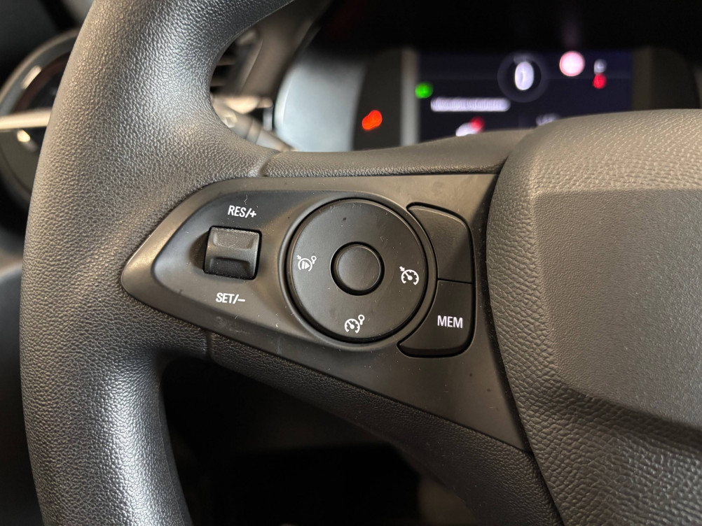 Acheter Opel Corsa E Corsa Electrique 136 ch & Batterie 50 kWh  5p occasion dans les concessions du Groupe Faurie