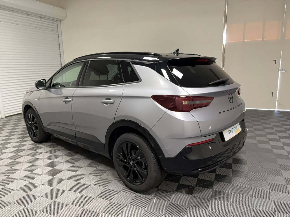 Acheter Opel Grandland Grandland 1.5 Diesel 130 ch BVA8 GS Line 5p occasion dans les concessions du Groupe Faurie