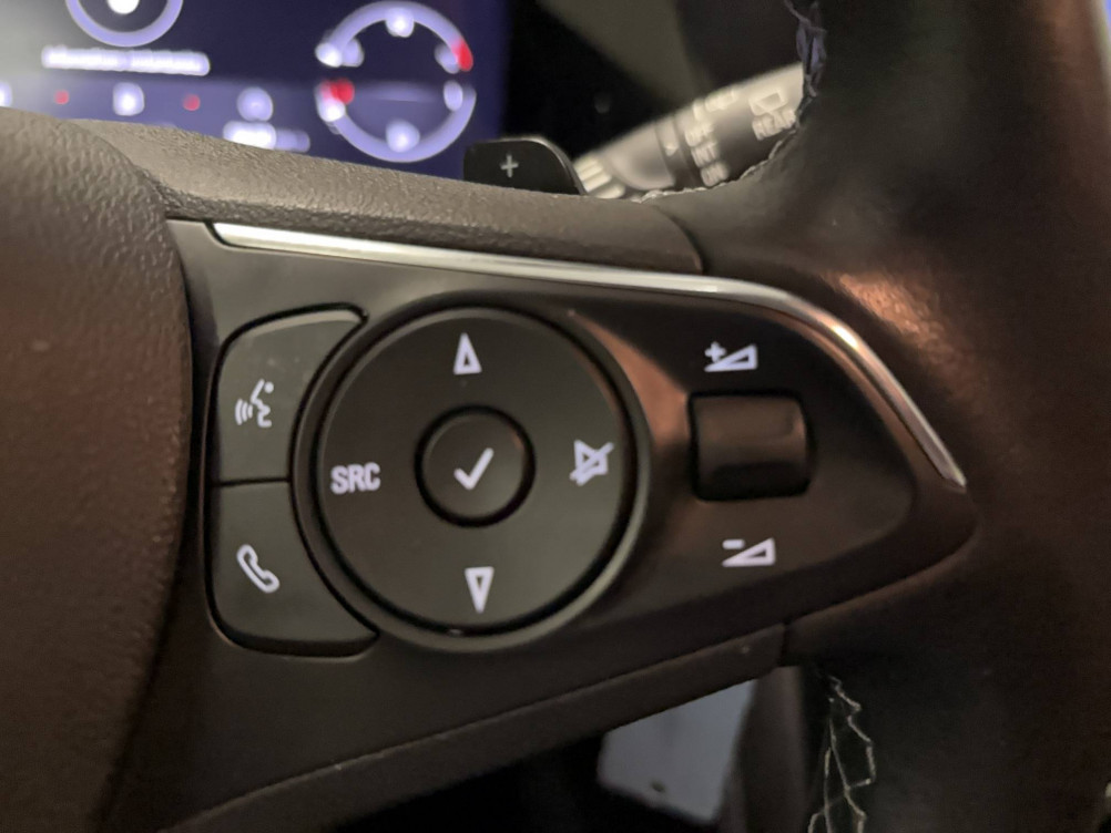 Acheter Opel Grandland Grandland 1.5 Diesel 130 ch BVA8 GS Line 5p occasion dans les concessions du Groupe Faurie