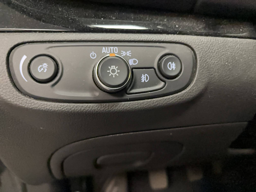 Acheter Opel Mokka Mokka X 1.6 CDTI - 136 ch 4x2 BVA6 Ultimate 5p occasion dans les concessions du Groupe Faurie