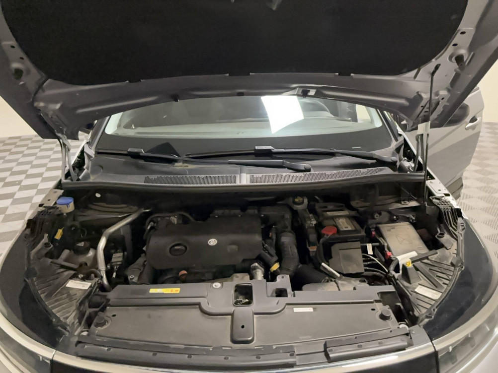 Acheter Opel Grandland Grandland 1.5 Diesel 130 ch BVA8 GS Line 5p occasion dans les concessions du Groupe Faurie