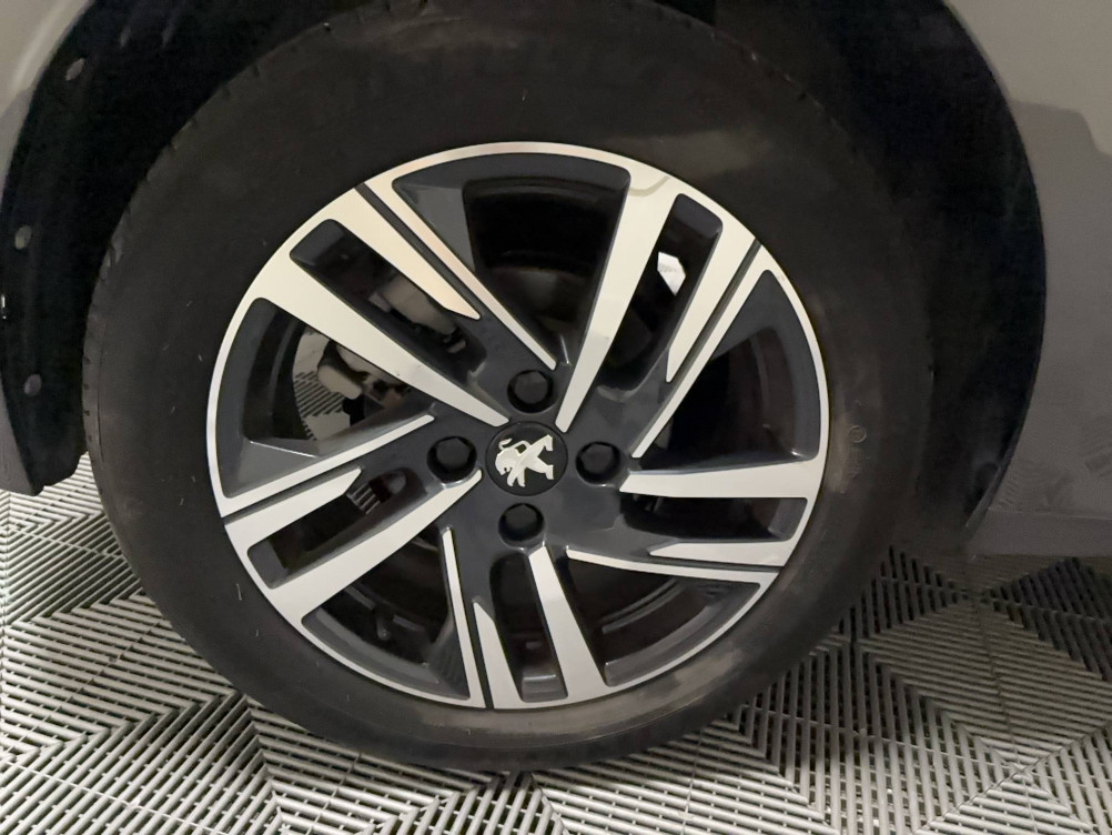 Acheter Peugeot 208 208 PureTech 100 S&S BVM6 Allure 5p occasion dans les concessions du Groupe Faurie