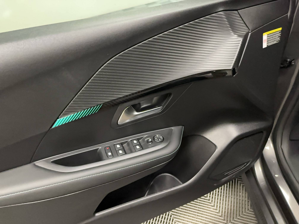 Acheter Peugeot 208 208 PureTech 100 S&S BVM6 Allure 5p occasion dans les concessions du Groupe Faurie