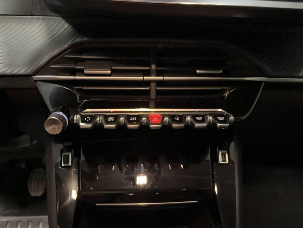 Acheter Peugeot 208 208 PureTech 100 S&S BVM6 Allure 5p occasion dans les concessions du Groupe Faurie