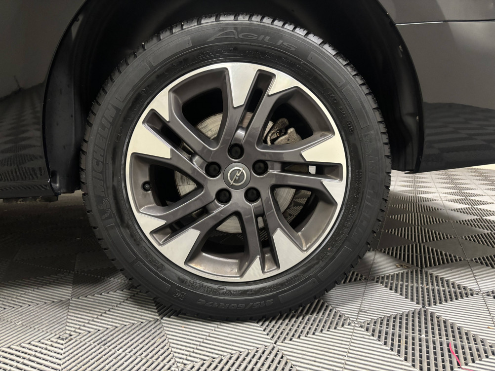 Acheter Opel Vivaro Fourgon VIVARO CA FIXE L3 2.0 DIESEL 180 CH PTAC AUGMENTE BVA8 PACK BUSINESS 4p occasion dans les concessions du Groupe Faurie
