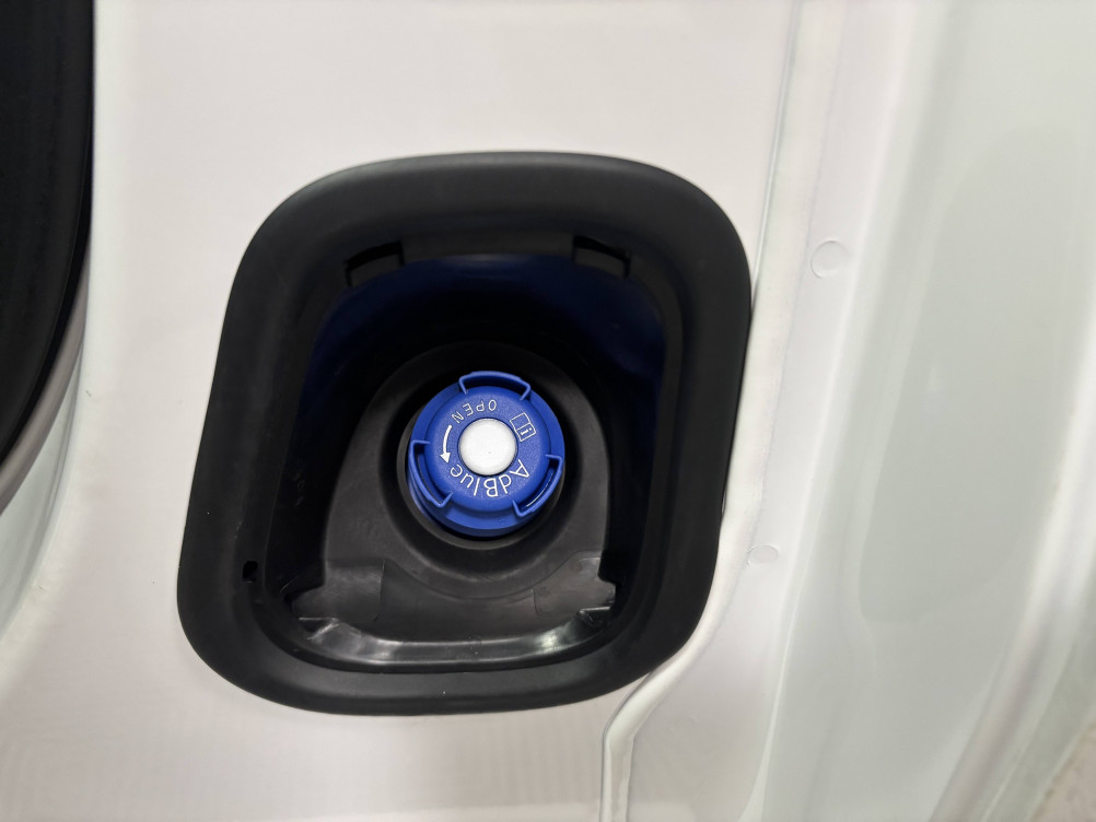 Acheter Opel Vivaro Fourgon VIVARO FGN L2 2.0 DIESEL 120 CH PTAC AUGMENTE PACK CLIM 4p occasion dans les concessions du Groupe Faurie