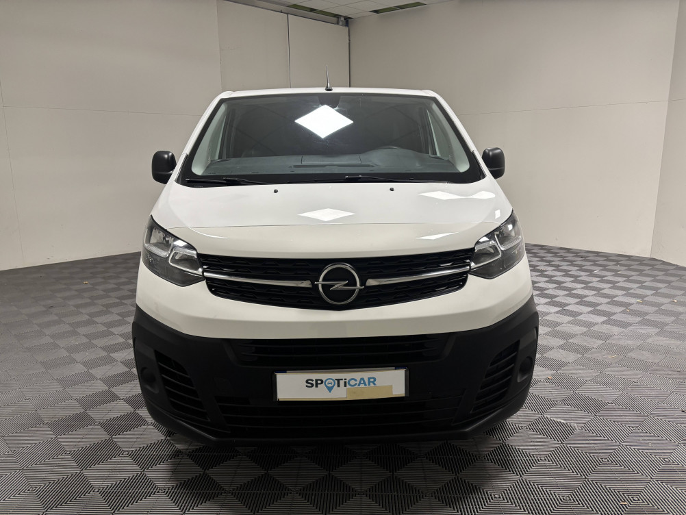 Acheter Opel Vivaro Fourgon VIVARO FGN L2 2.0 DIESEL 120 CH PTAC AUGMENTE PACK CLIM 4p occasion dans les concessions du Groupe Faurie