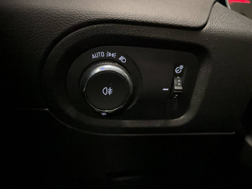 Acheter Opel Grandland X Grandland X 1.5 Diesel 130 ch Elite 5p occasion dans les concessions du Groupe Faurie