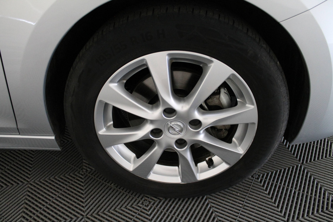 Acheter Opel Corsa Corsa 1.2 Turbo 100 ch BVM6 Edition 5p occasion dans les concessions du Groupe Faurie