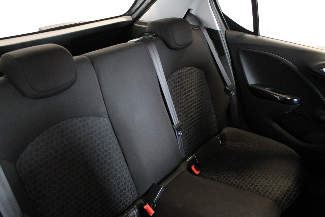 Acheter Opel Corsa E Corsa 1.4 90 ch Edition 5p occasion dans les concessions du Groupe Faurie