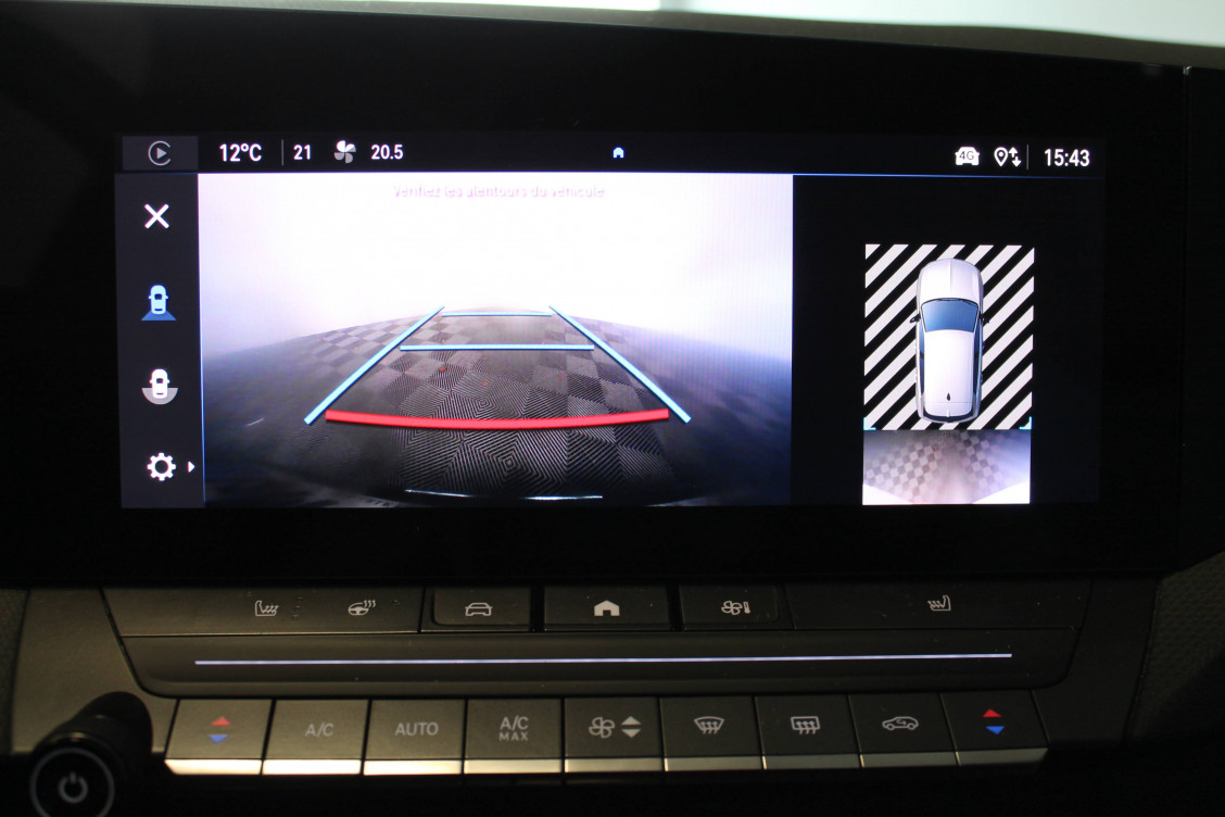 Acheter Opel Astra Astra Hybrid 180 ch BVA8 Elegance Business 5p occasion dans les concessions du Groupe Faurie