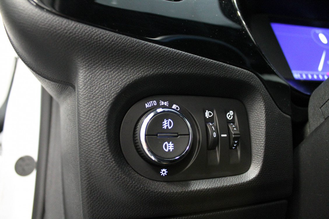 Acheter Opel Corsa Corsa 1.2 Turbo 100 ch BVA8 GS Line 5p occasion dans les concessions du Groupe Faurie