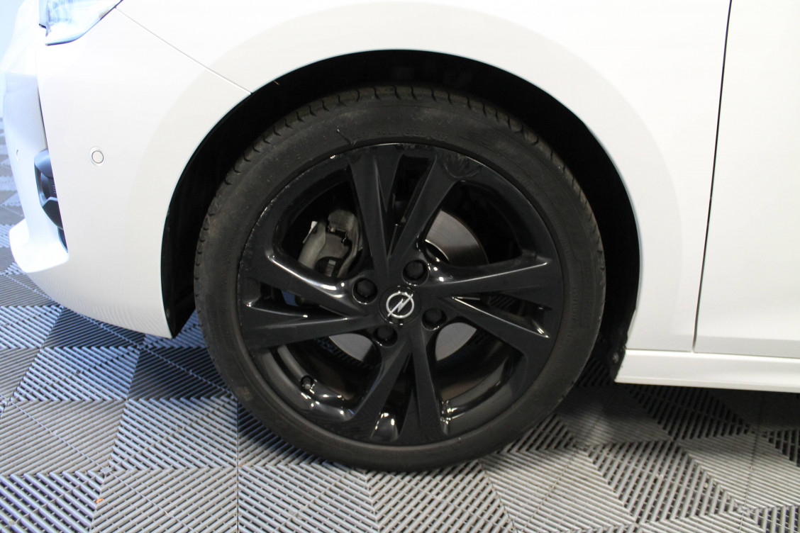 Acheter Opel Corsa Corsa 1.2 Turbo 100 ch BVA8 GS Line 5p occasion dans les concessions du Groupe Faurie