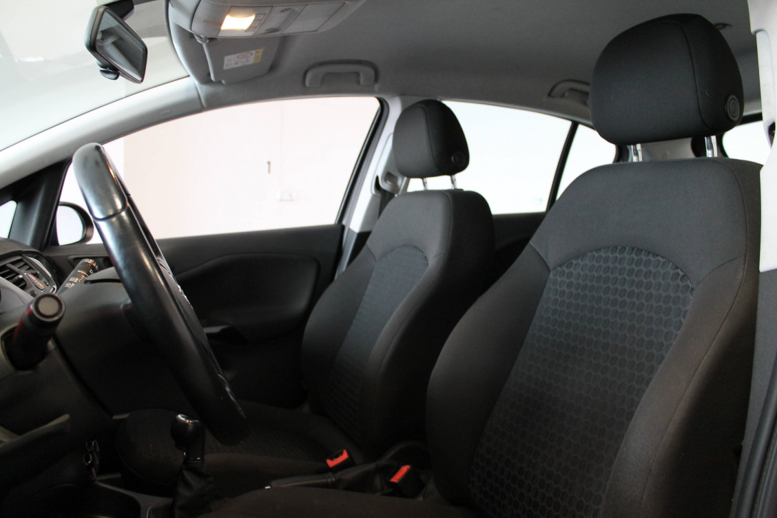 Acheter Opel Corsa E Corsa 1.4 90 ch Edition 5p occasion dans les concessions du Groupe Faurie