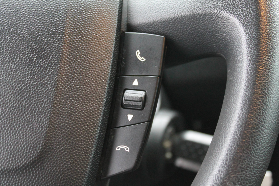 Acheter Peugeot Boxer BOXER TOLE 333 L1H1 BLUEHDI 140 S&S ASPHALT 4p occasion dans les concessions du Groupe Faurie