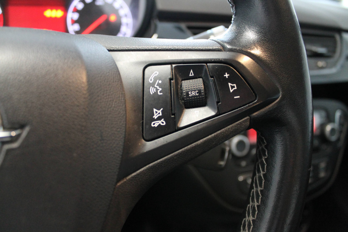 Acheter Opel Corsa E Corsa 1.4 90 ch Edition 5p occasion dans les concessions du Groupe Faurie