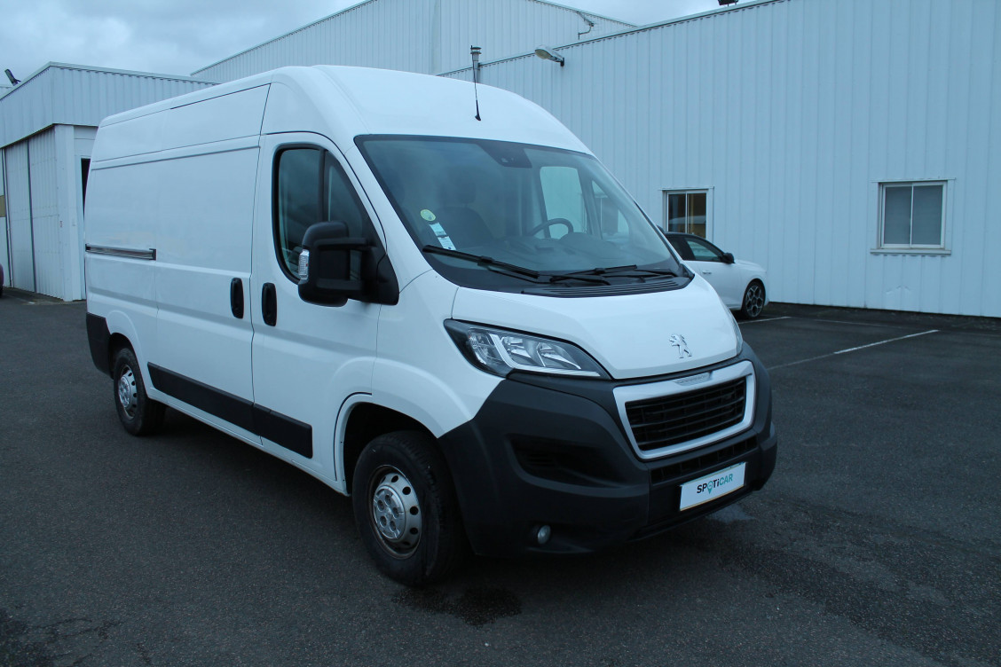 Acheter Peugeot Boxer BOXER TOLE 333 L2H2 BLUEHDI 140 S&S ASPHALT 4p occasion dans les concessions du Groupe Faurie
