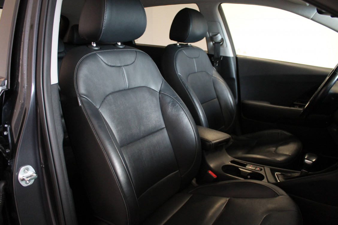 Acheter Kia Niro Niro 1.6 GDi Hybride 141 ch DCT6 Premium 5p occasion dans les concessions du Groupe Faurie