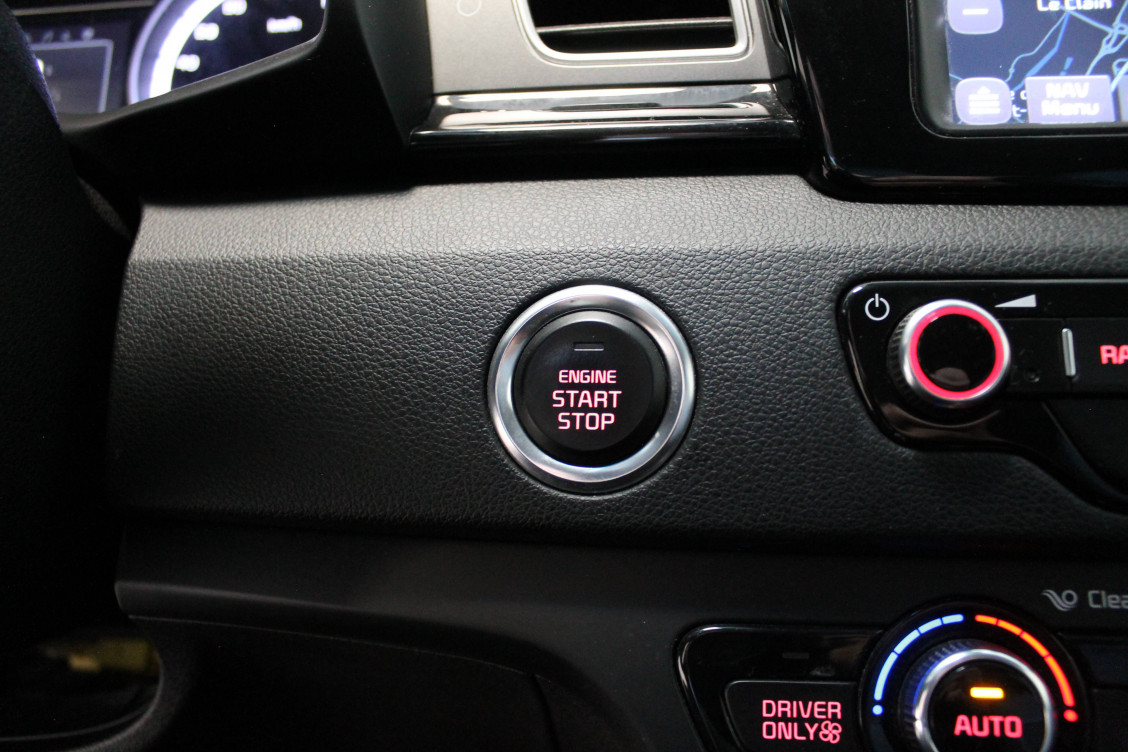 Acheter Kia Niro Niro 1.6 GDi Hybride 141 ch DCT6 Premium 5p occasion dans les concessions du Groupe Faurie