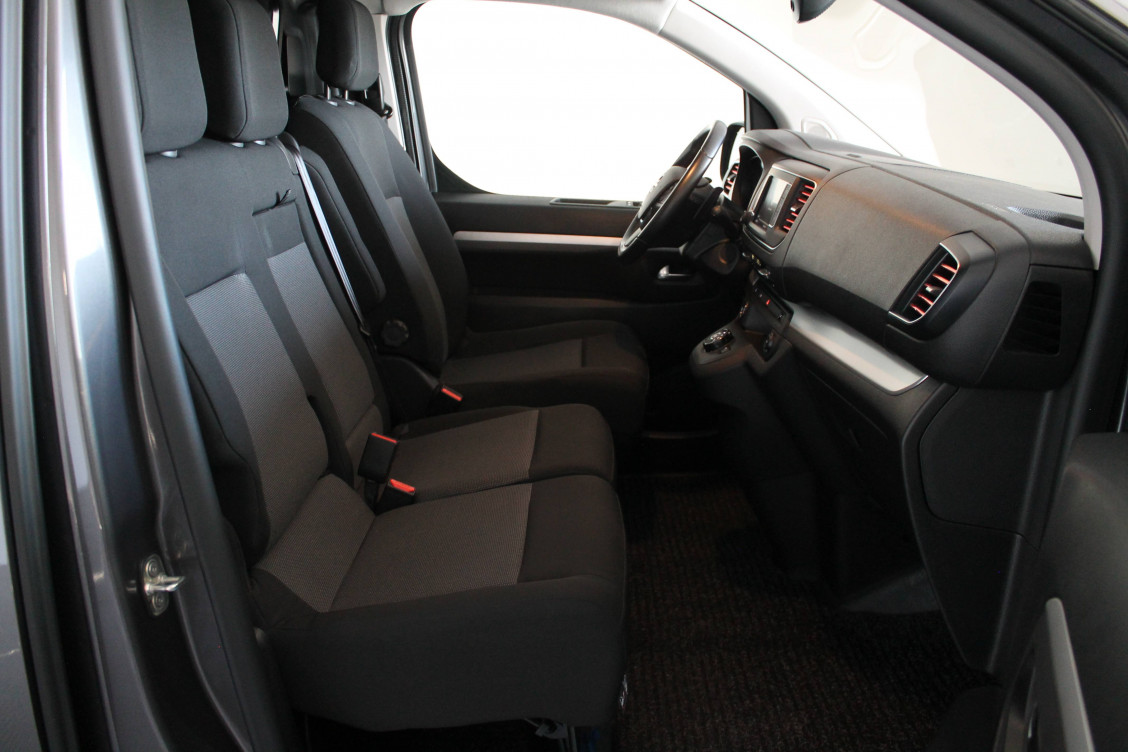 Acheter Opel Vivaro Fourgon VIVARO FGN TAILLE M BLUEHDI 180 S&S EAT8  4p occasion dans les concessions du Groupe Faurie