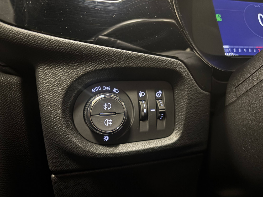 Acheter Opel Corsa Corsa 1.2 Turbo 100 ch BVA8 GS Line 5p occasion dans les concessions du Groupe Faurie