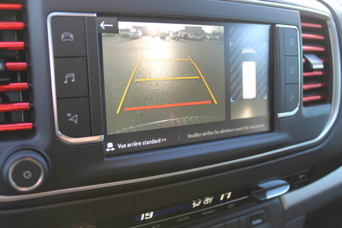 Acheter Opel Vivaro Fourgon VIVARO FGN TAILLE M BLUEHDI 180 S&S EAT8  4p occasion dans les concessions du Groupe Faurie