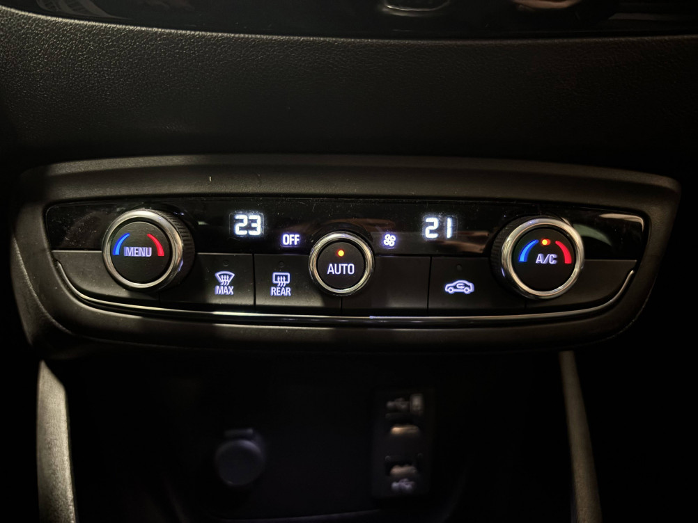 Acheter Opel Crossland X Crossland X 1.2 Turbo 110 ch Design 120 ans 5p occasion dans les concessions du Groupe Faurie