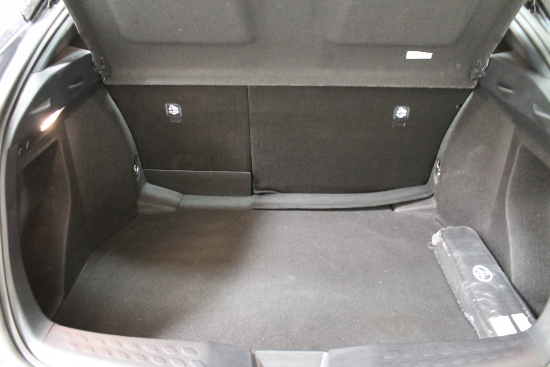 Acheter Toyota C-HR C-HR Hybride 1.8L Dynamic Business + Programme Beyond Zero Academy 5p occasion dans les concessions du Groupe Faurie