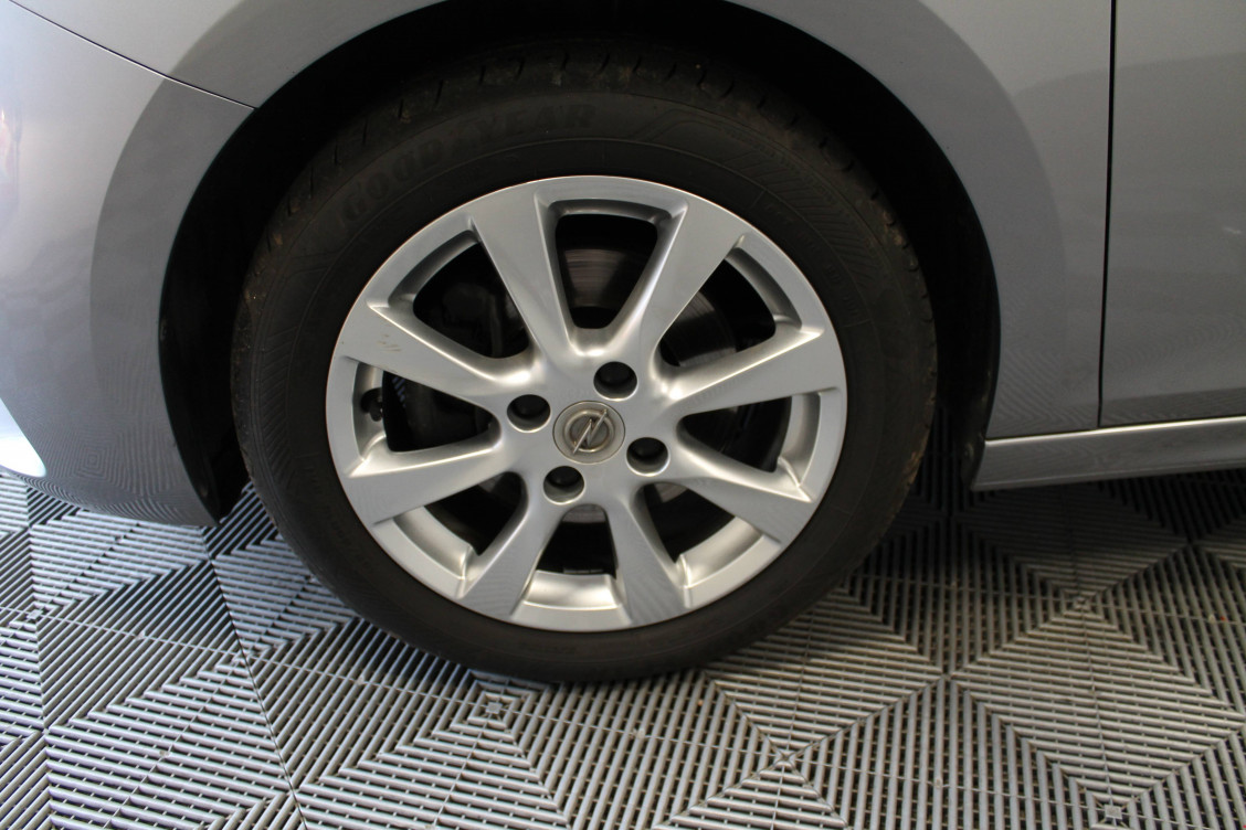 Acheter Opel Corsa Corsa 1.5 Diesel 100 ch BVM6 Edition Business 5p occasion dans les concessions du Groupe Faurie