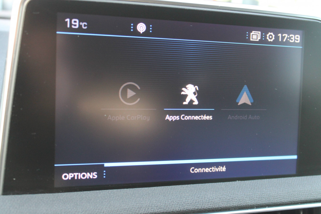 Acheter Peugeot 5008 5008 PureTech 130ch S&S EAT8 Allure Business 5p occasion dans les concessions du Groupe Faurie