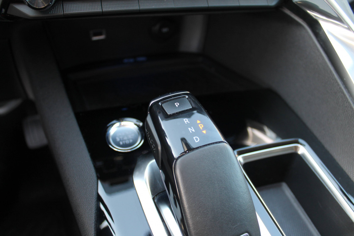 Acheter Peugeot 5008 5008 PureTech 130ch S&S EAT8 Allure Business 5p occasion dans les concessions du Groupe Faurie