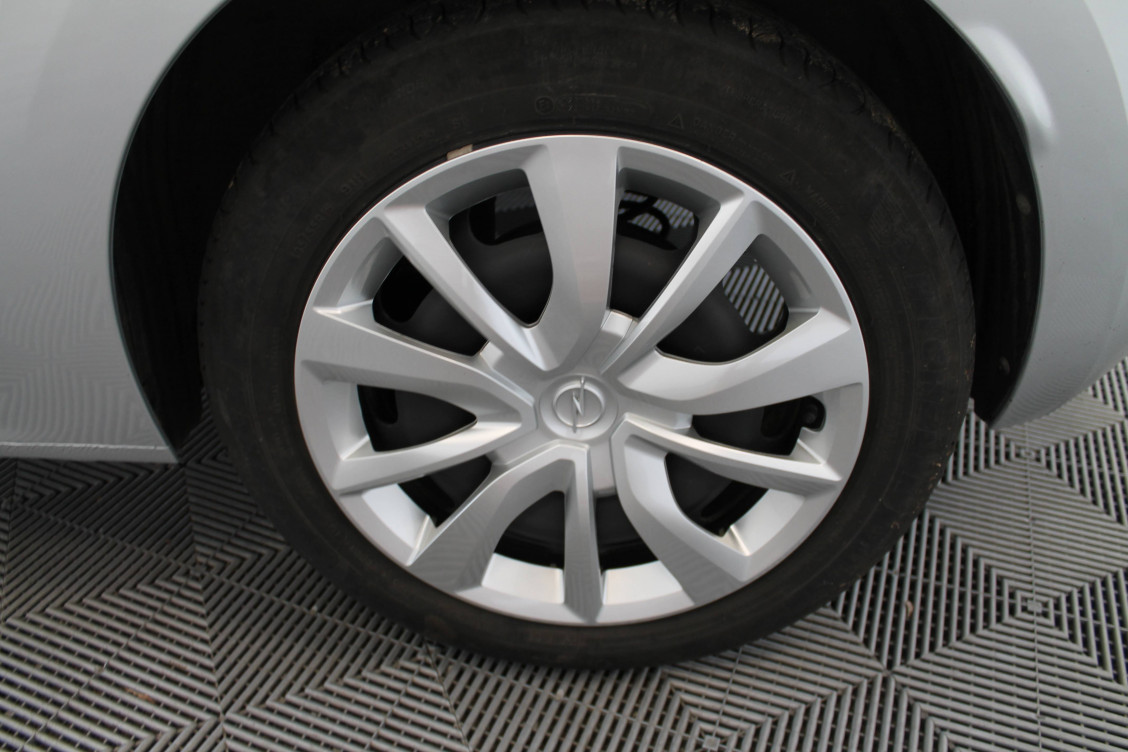 Acheter Opel Corsa Corsa 1.2 Turbo 100 ch BVM6 Edition 5p occasion dans les concessions du Groupe Faurie